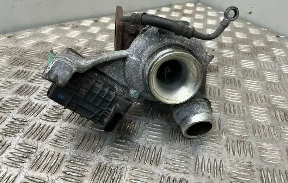 BMW X1 E84 Turbo 781018902