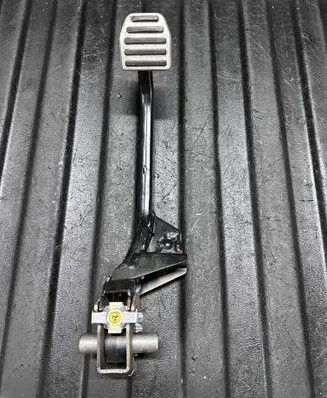 Volvo S90, V90 Brake pedal 32265113 15569M05