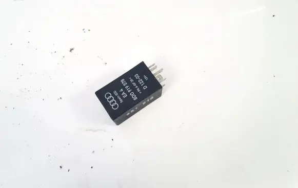 Volkswagen PASSAT B5 Other relay 8d0919578 d12203