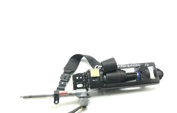 Volvo V50 Front seatbelt 30661788