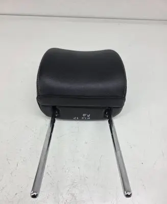 KIA Sportage Front seat headrest 