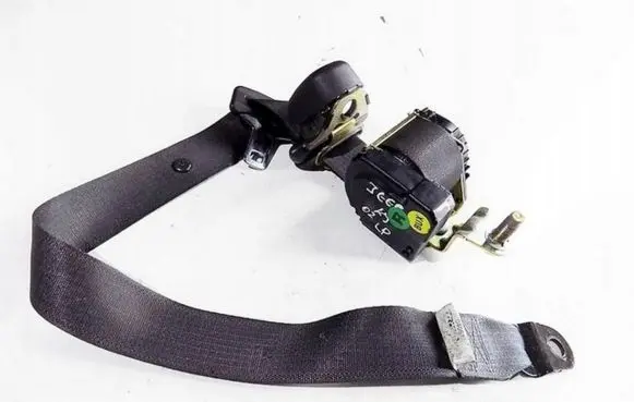 Jeep Cherokee III KJ Front seatbelt