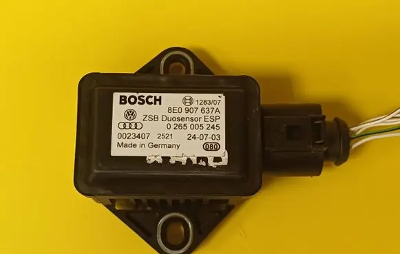 Audi A4 S4 B6 8E 8H ESP acceleration yaw rate sensor 8E0907637A
