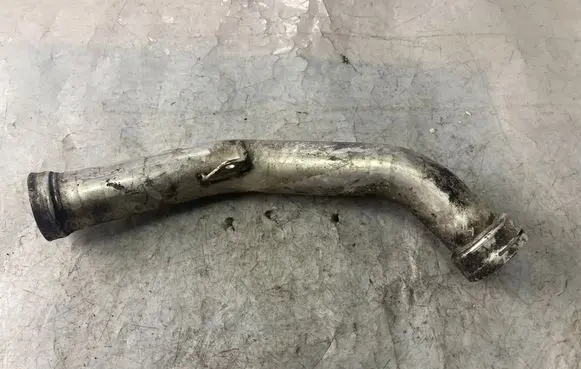 Intercooler hose/pipe