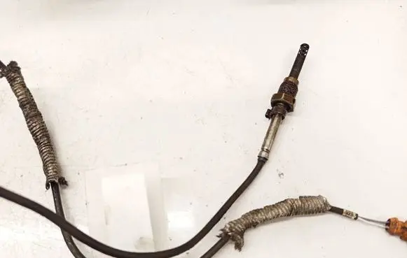 Skoda Octavia Mk2 (1Z) Exhaust gas temperature sensor 03G906088D