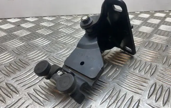 Volkswagen Caddy Sliding door middle roller runner 2K7843304A