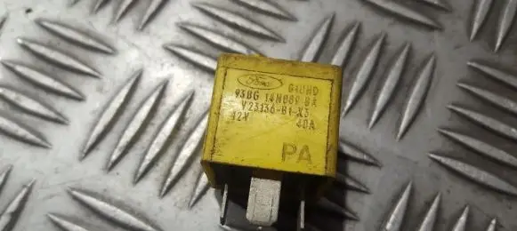 Ford Mondeo MK I Other relay 93bg14N089BA V23136-B1-X3