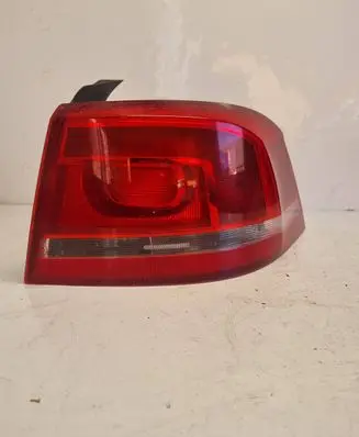 Volkswagen PASSAT B7 Rear/tail lights 3AE945096F 90004874