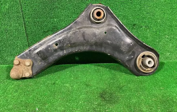 Renault Scenic III - Grand scenic III Front control arm 545006560R