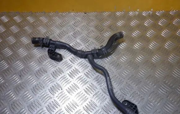 Audi A8 S8 D5 Engine coolant pipe/hose 4N0121485A