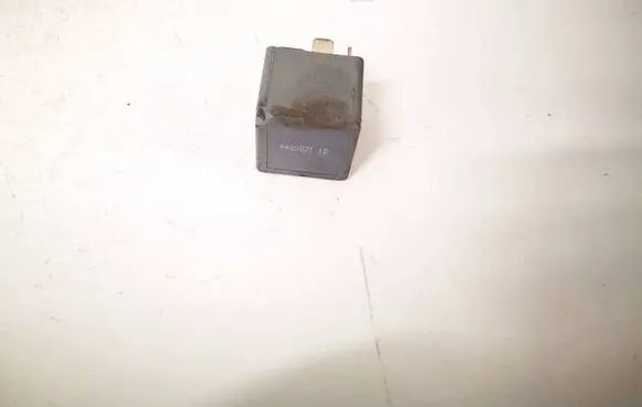 Land Rover Range Rover Sport L320 Other relay 5M5T14B192EA