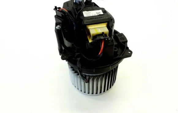 Renault Captur II Heater fan/blower 5930EQ