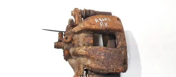 Honda CR-V Front brake caliper