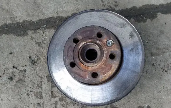 Volkswagen Transporter - Caravelle T4 Front wheel hub spindle knuckle