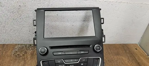 Ford Mondeo MK V Climate control unit HS7T18E245ACB