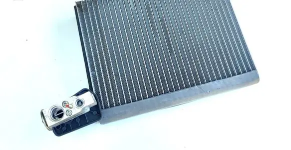 Air conditioning (A/C) radiator (interior)