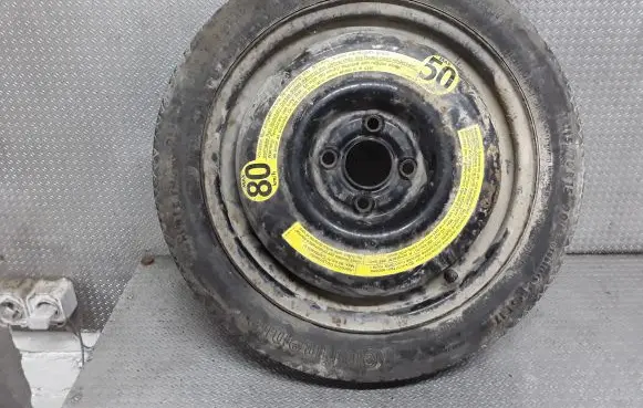Volkswagen Golf III R15 spare wheel 535601025A