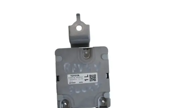 Toyota RAV 4 (XA50) Other control units/modules 8657242051