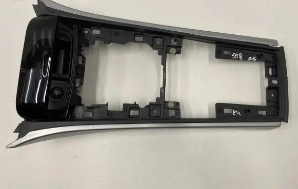 Peugeot 508 RXH Center console 9688547577 42580M 1005763X