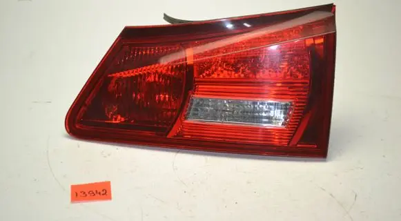 Lexus IS 220D-250-350 Rear/tail lights 13942