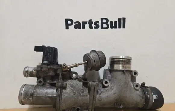 Land Rover Range Rover Sport L494 EGR valve 1043806S01