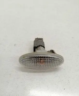 Mazda 5 Front fender indicator light P2829
