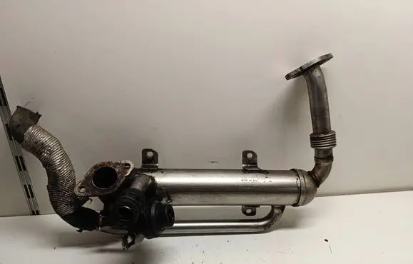 Skoda Octavia Mk2 (1Z) EGR valve cooler 03G131512S