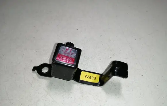 Lexus RX 330 - 350 - 400H Airbag deployment crash/impact sensor G484948010 1876005930