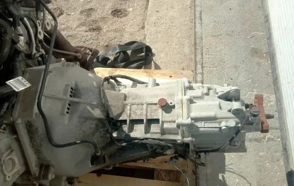 Ford Mustang VI Manual 5 speed gearbox FR337003AE