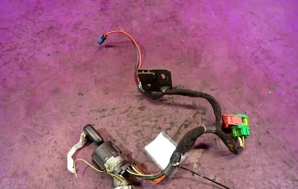 Peugeot 307 CC Ignition lock 