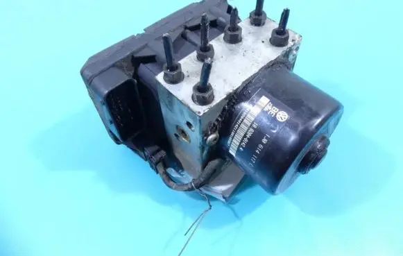 Volkswagen Golf IV ABS Pump 1J0907379G IMPRK1320068