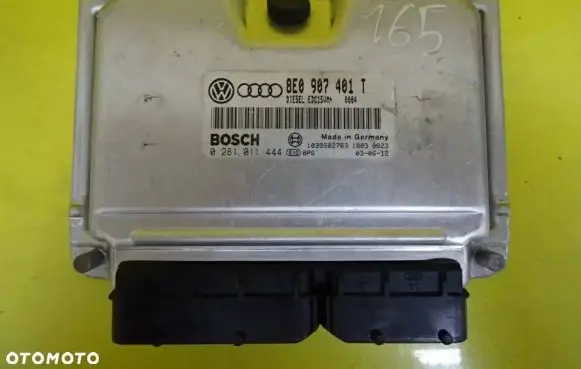 Volkswagen PASSAT B5 Engine control unit/module 8E0907401T 0281011444