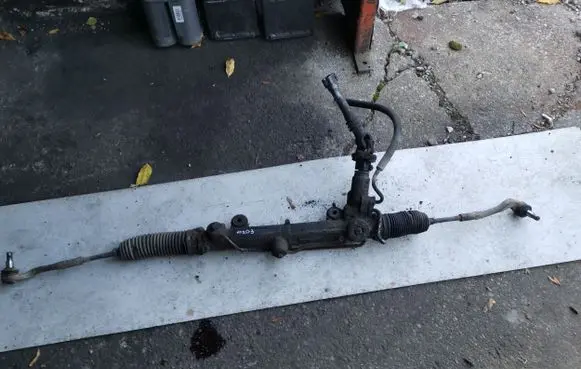 Mercedes-Benz C W203 Steering rack 2034601100 A20311011002