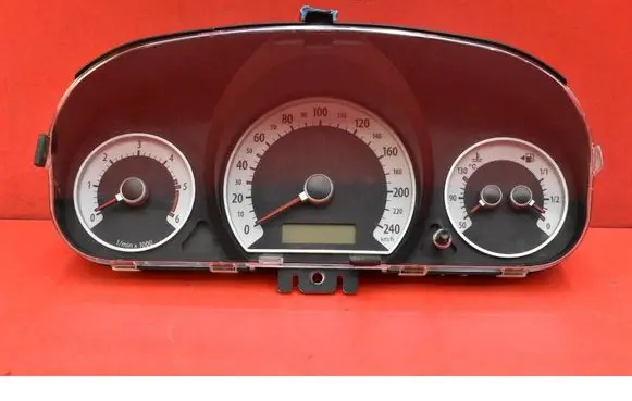 KIA Ceed Speedometer (instrument cluster) 940031H090