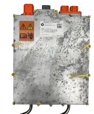 Chrysler Pacifica Voltage converter/converter module 05185047AC 5185047AC 05186032AB