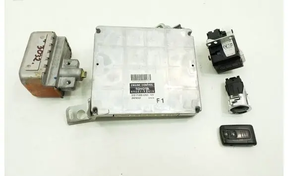 Engine ECU kit and lock set