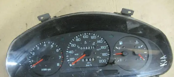 KIA Sportage Speedometer (instrument cluster) K08G55430
