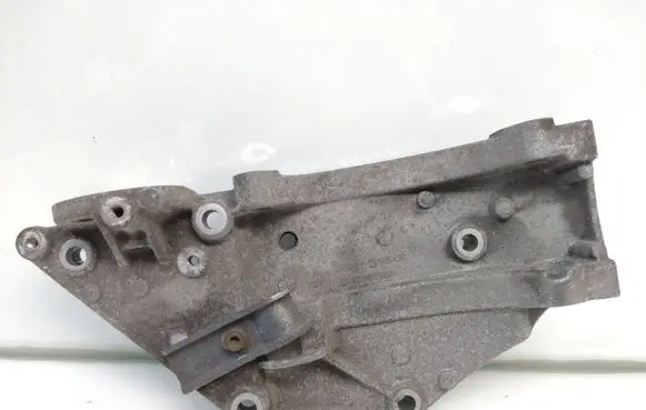 Peugeot 807 Generator/alternator bracket 9682367380 08611 51549F