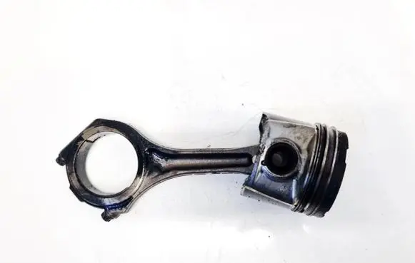 Skoda Superb B5 (3U) Piston with connecting rod