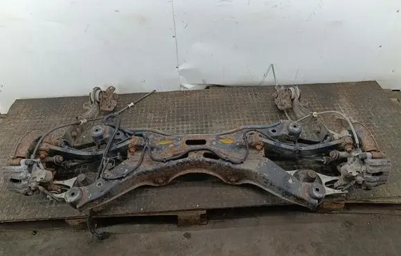Opel Vectra C Rear axle beam
