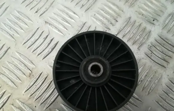Alfa Romeo 147 Belt tensioner pulley 