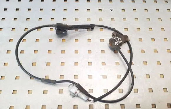 Toyota Avensis T250 ABS brake wheel speed sensor 8954302040