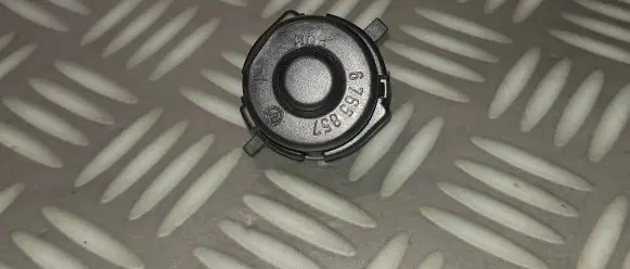 BMW 5 E60 E61 Steering wheel lock 6765857