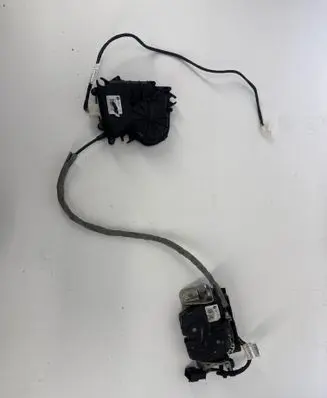 BMW X6 F16 Tailgate/trunk/boot lock/catch/latch 7397630 UK739763003 UA731869608