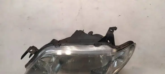 Mazda 323 Headlight/headlamp