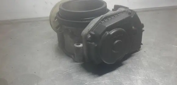 Audi A6 S6 C5 4B Throttle valve 078133063AK 408237221005