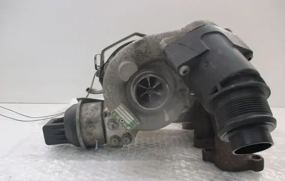Volkswagen PASSAT B6 Turbo 03L253016J CBA