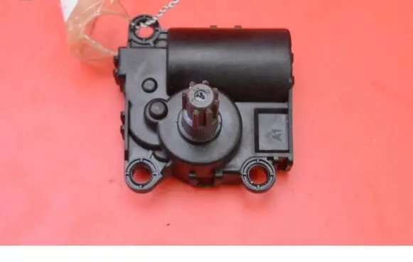 KIA Sportage Air flap motor/actuator D332LFDBA01