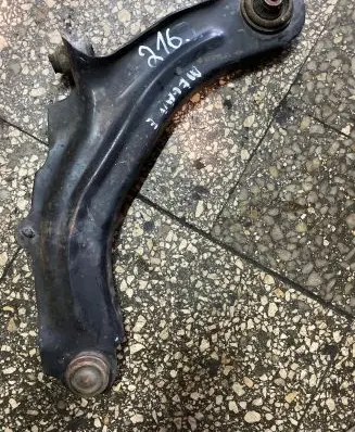 Renault Megane II Front lower control arm/wishbone