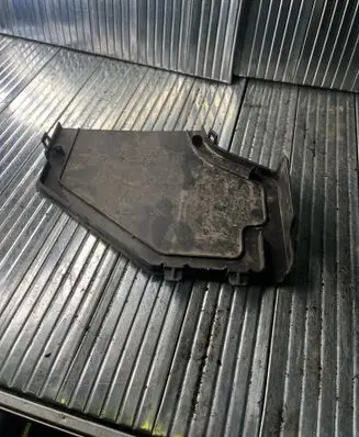 Nissan Interstar Fuse box cover 7700309132